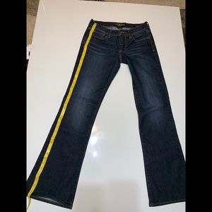 Lucky brand sweet and low jeans ☘️